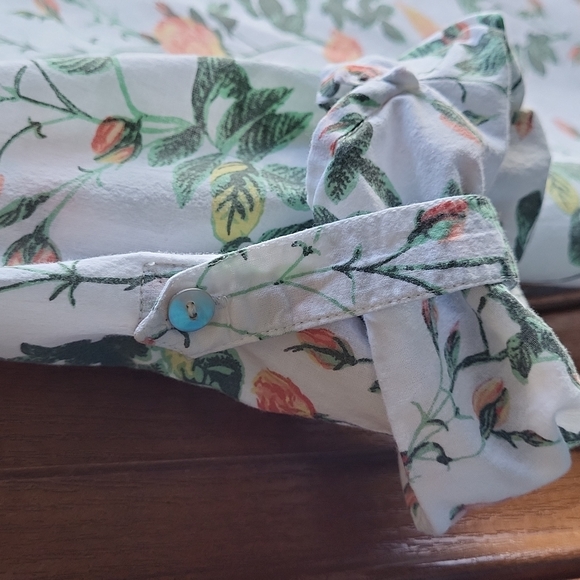 Preswick & Moore Floral Blouse -Size M - Picture 5 of 6